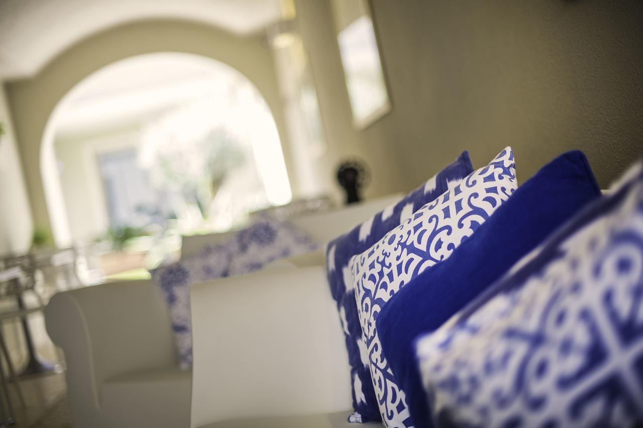 Domu Noa Hotel Villasimius Buitenkant foto